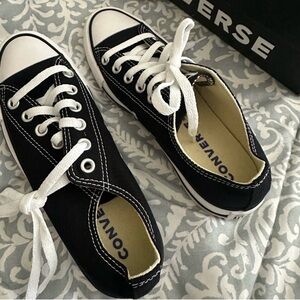 Converse All Star Black
M9166 Unisex